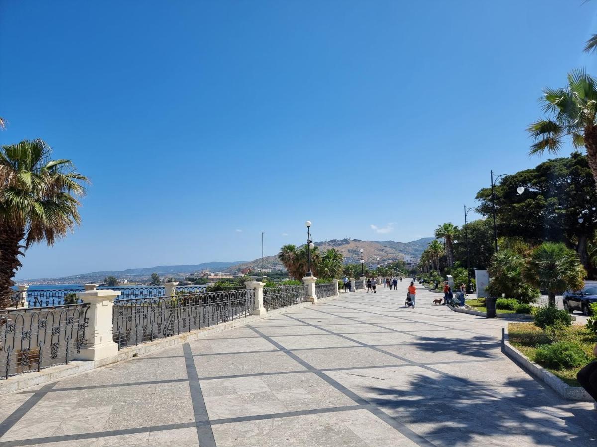 Apartament Loft Magna Grecia Reggio Calabria Centro Storico A 3 Minuti A Piedi Dal Mare Zewnętrze zdjęcie