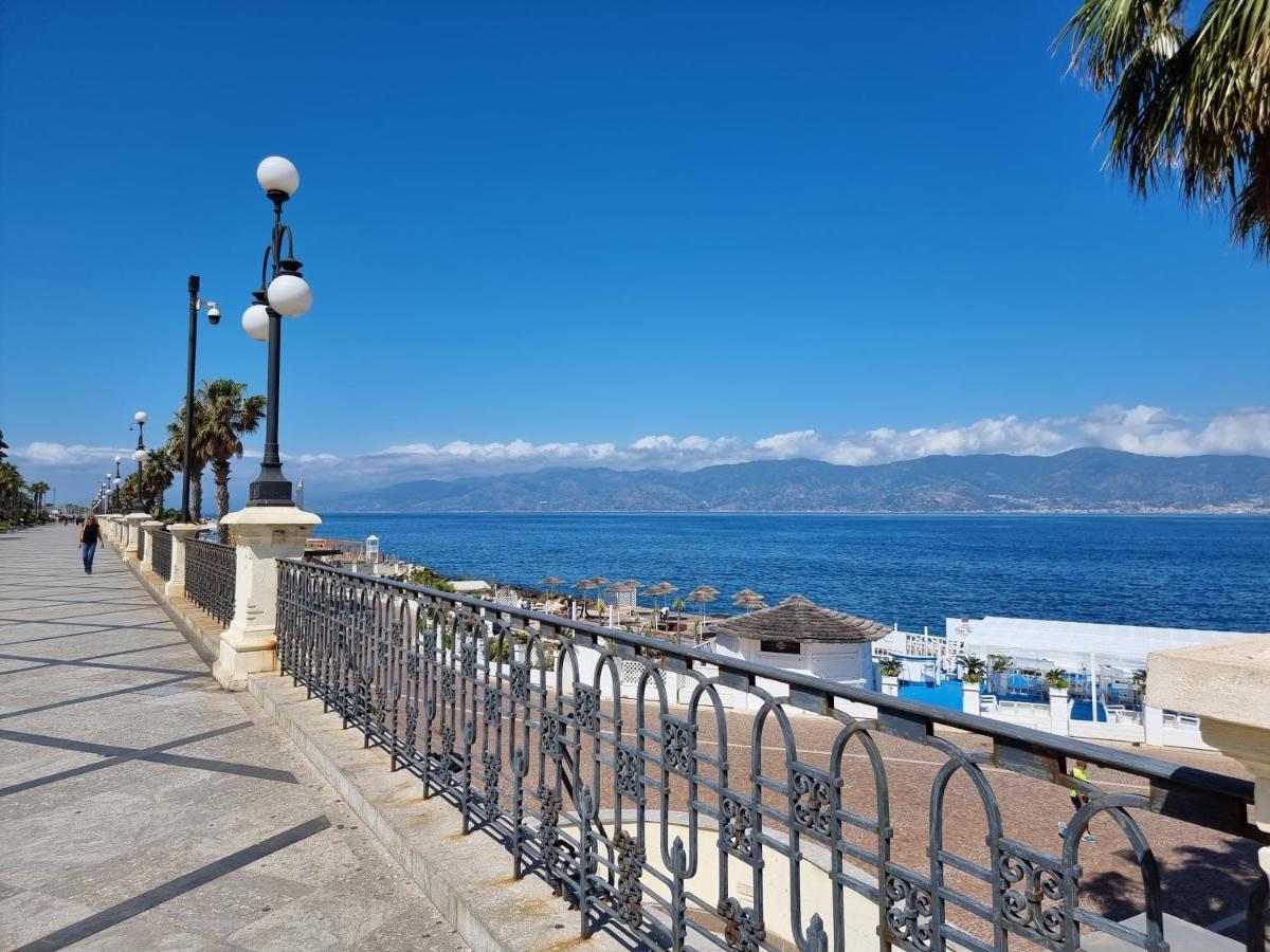 Apartament Loft Magna Grecia Reggio Calabria Centro Storico A 3 Minuti A Piedi Dal Mare Zewnętrze zdjęcie