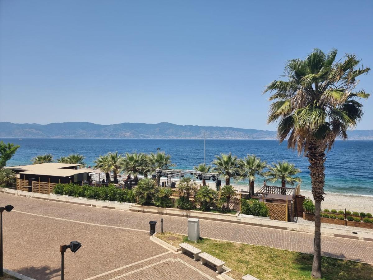 Apartament Loft Magna Grecia Reggio Calabria Centro Storico A 3 Minuti A Piedi Dal Mare Zewnętrze zdjęcie