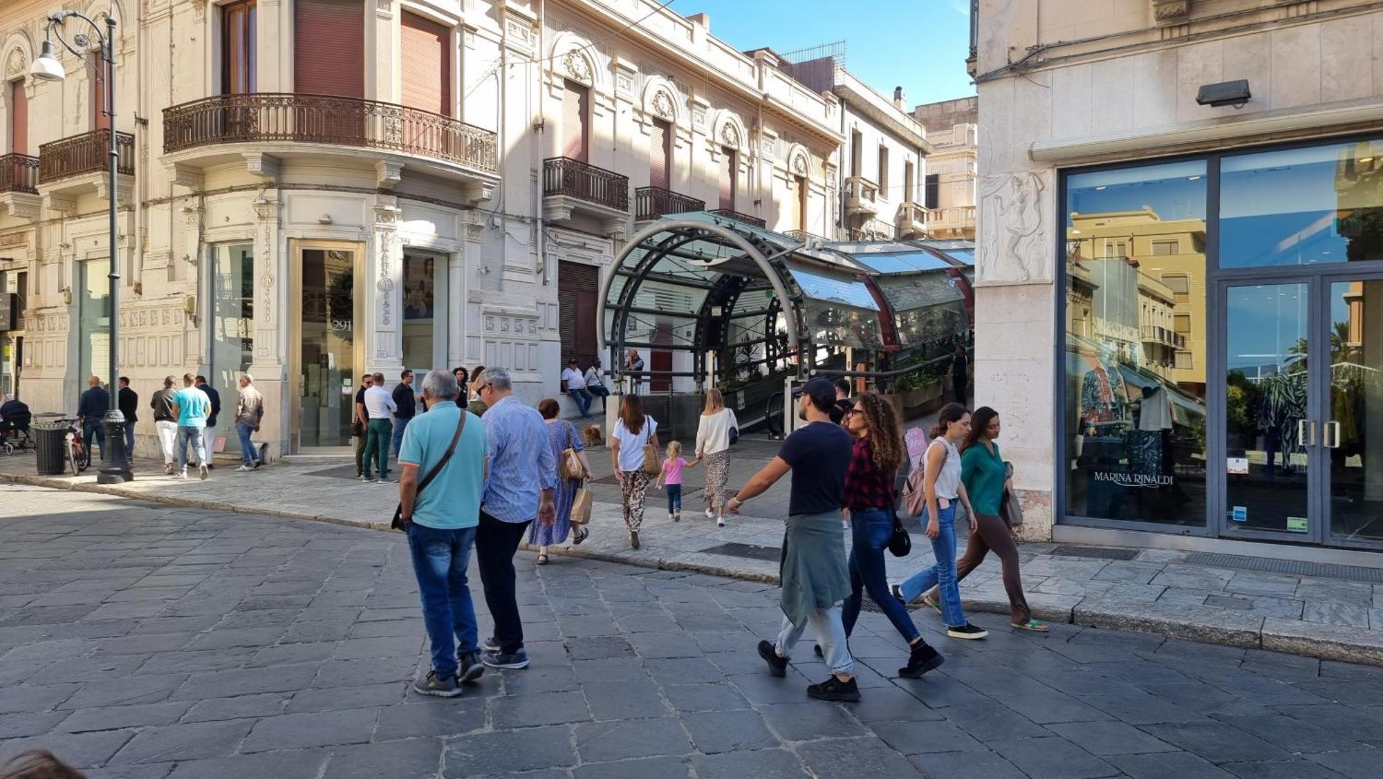 Apartament Loft Magna Grecia Reggio Calabria Centro Storico A 3 Minuti A Piedi Dal Mare Zewnętrze zdjęcie